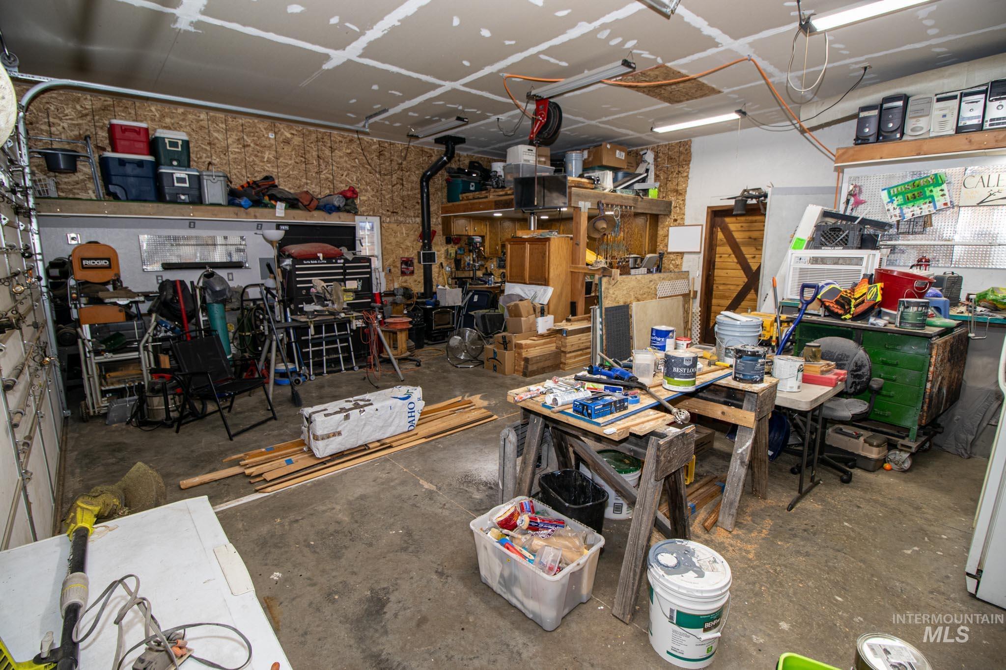 143 125th St Property Photo 40