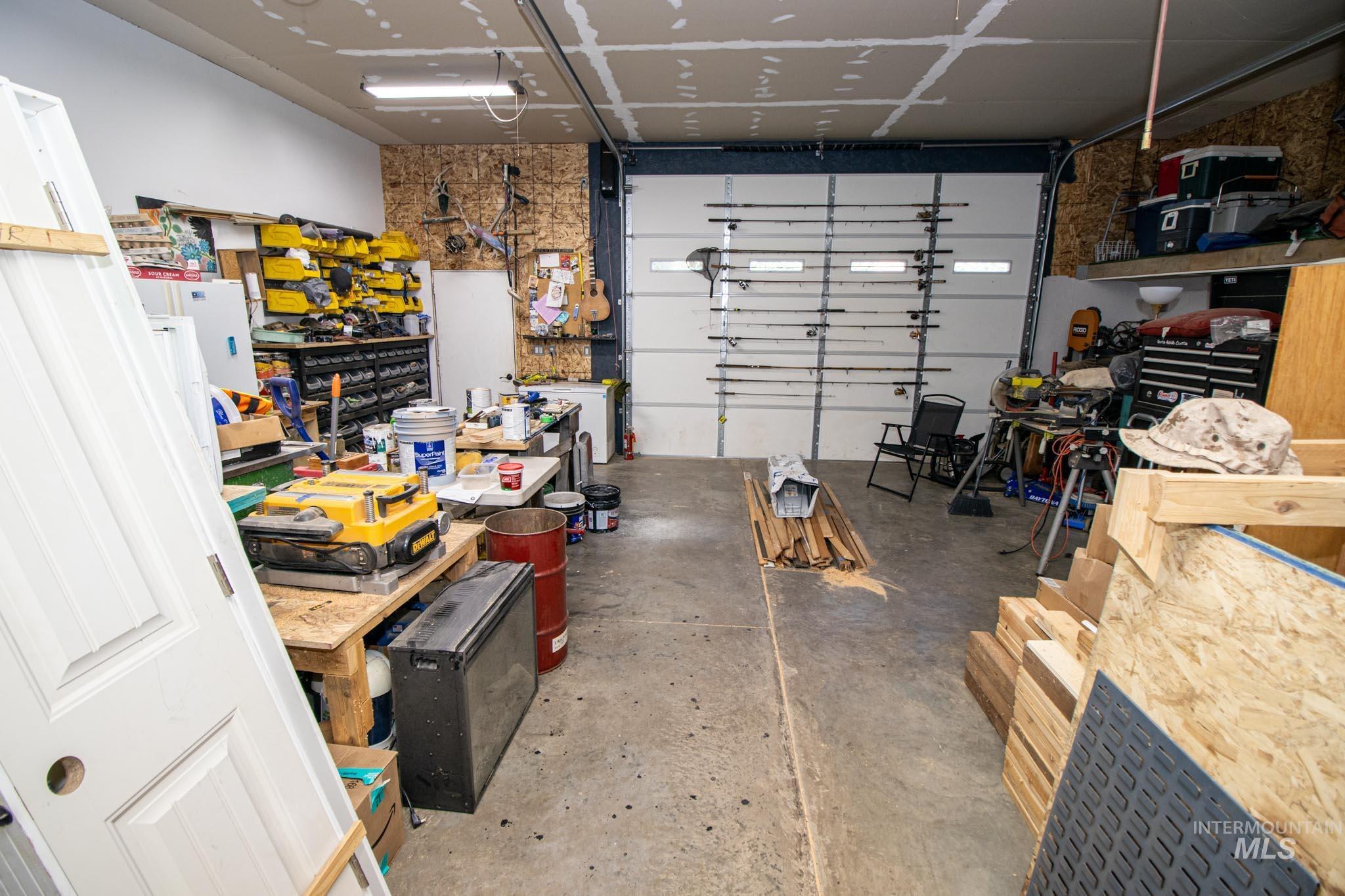 143 125th St Property Photo 43