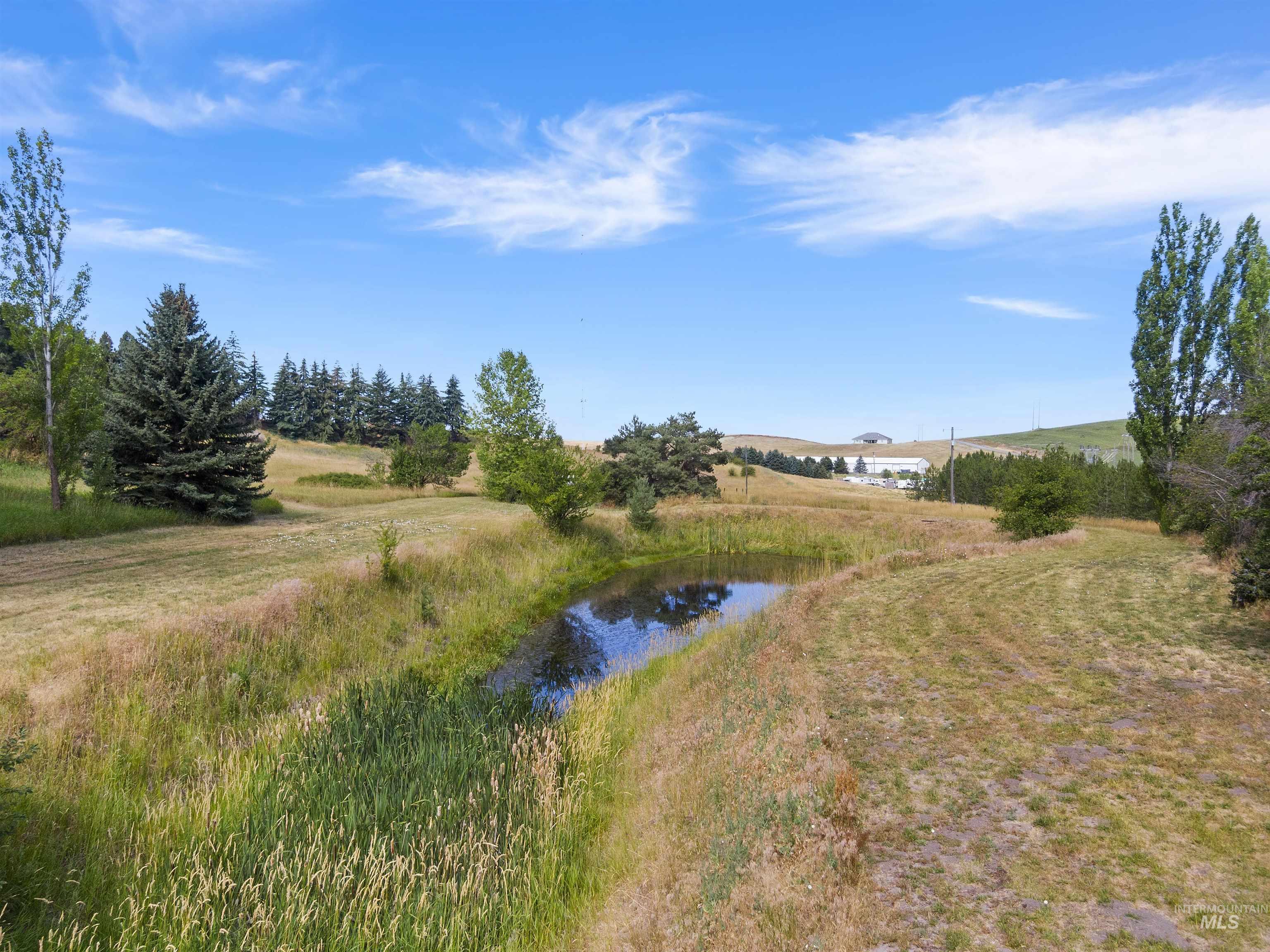 1163 N Almon Street Property Photo 4