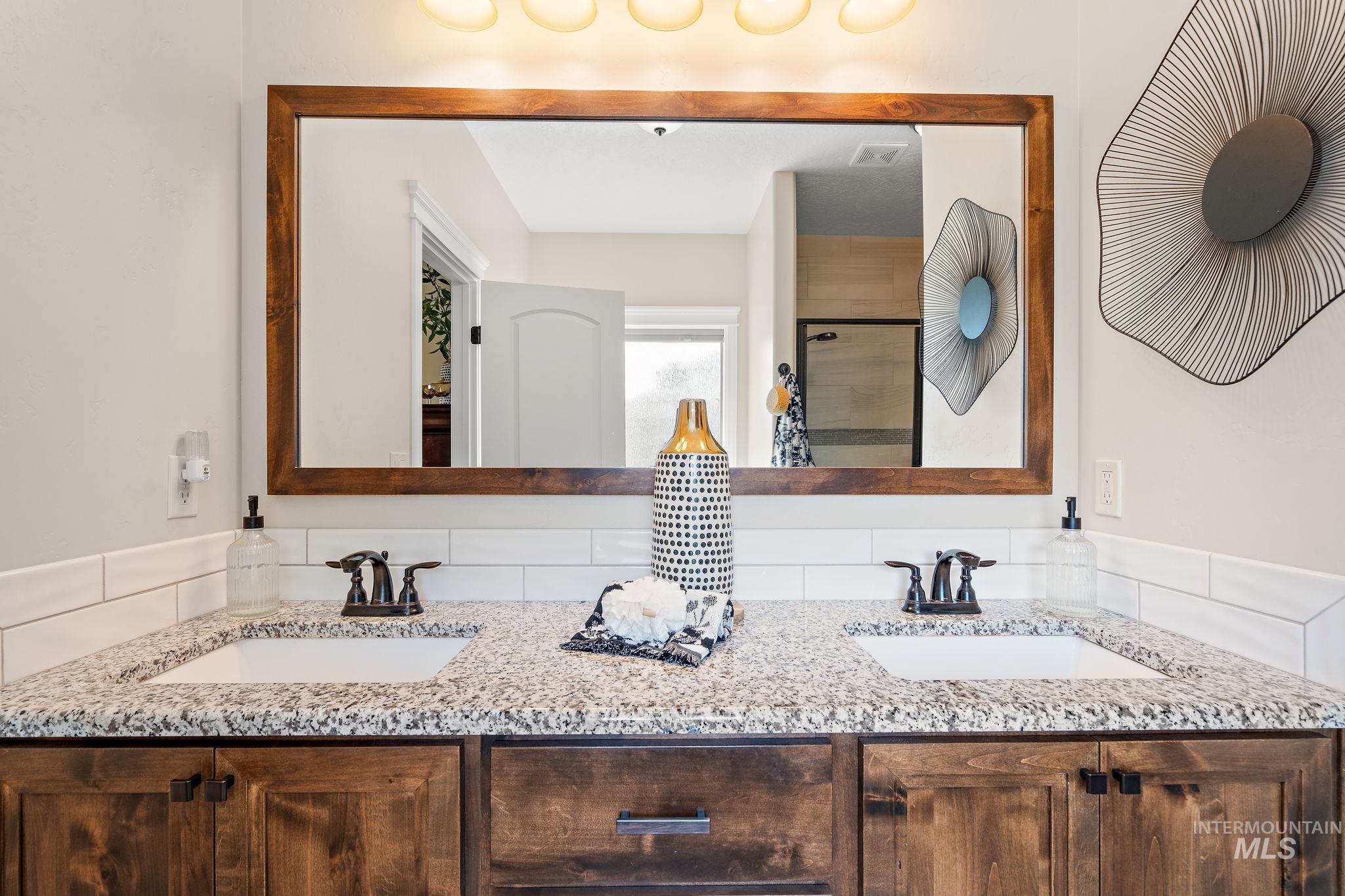 1175 N Champions Pl Property Photo 14