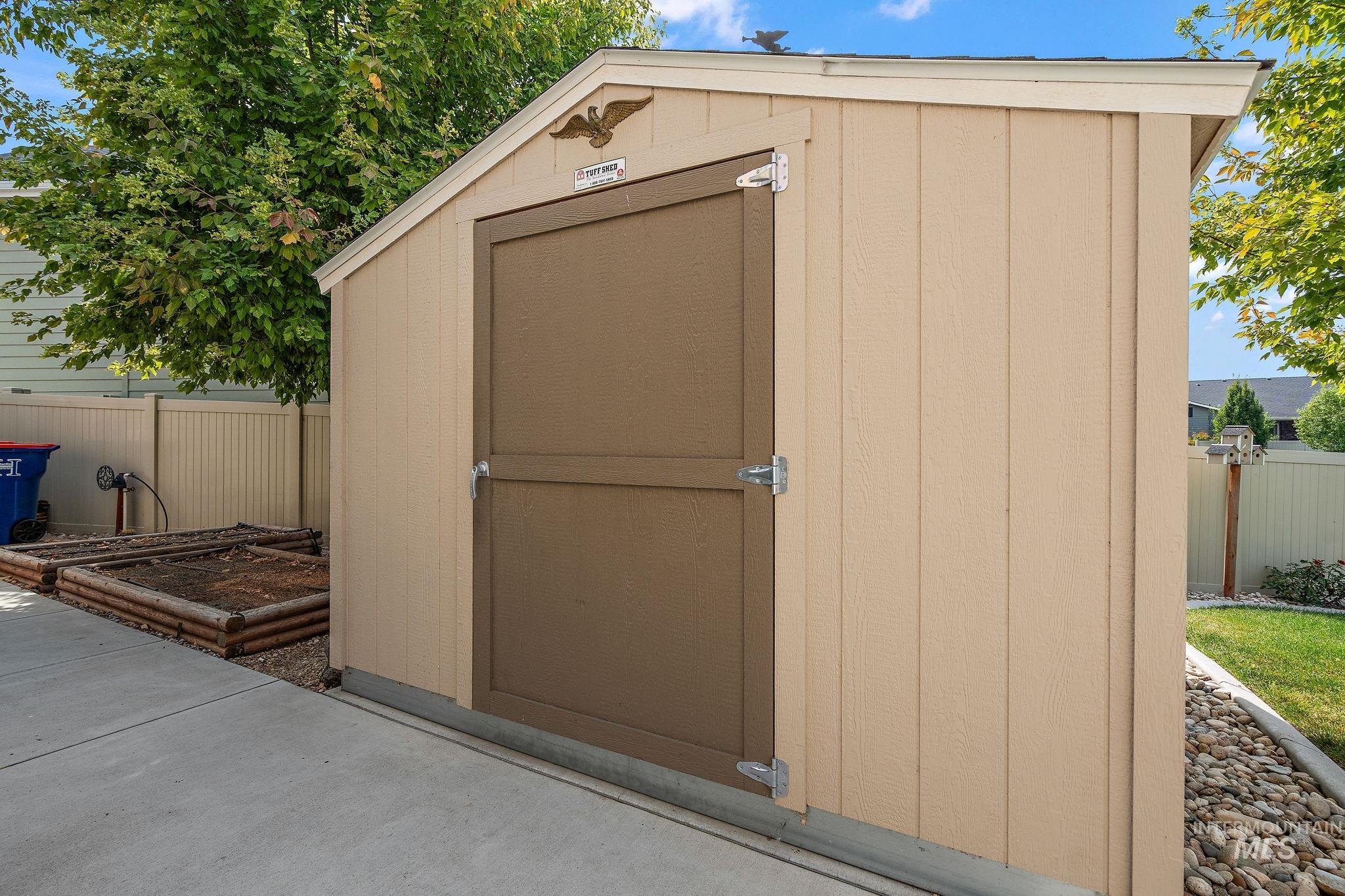 1175 N Champions Pl Property Photo 40