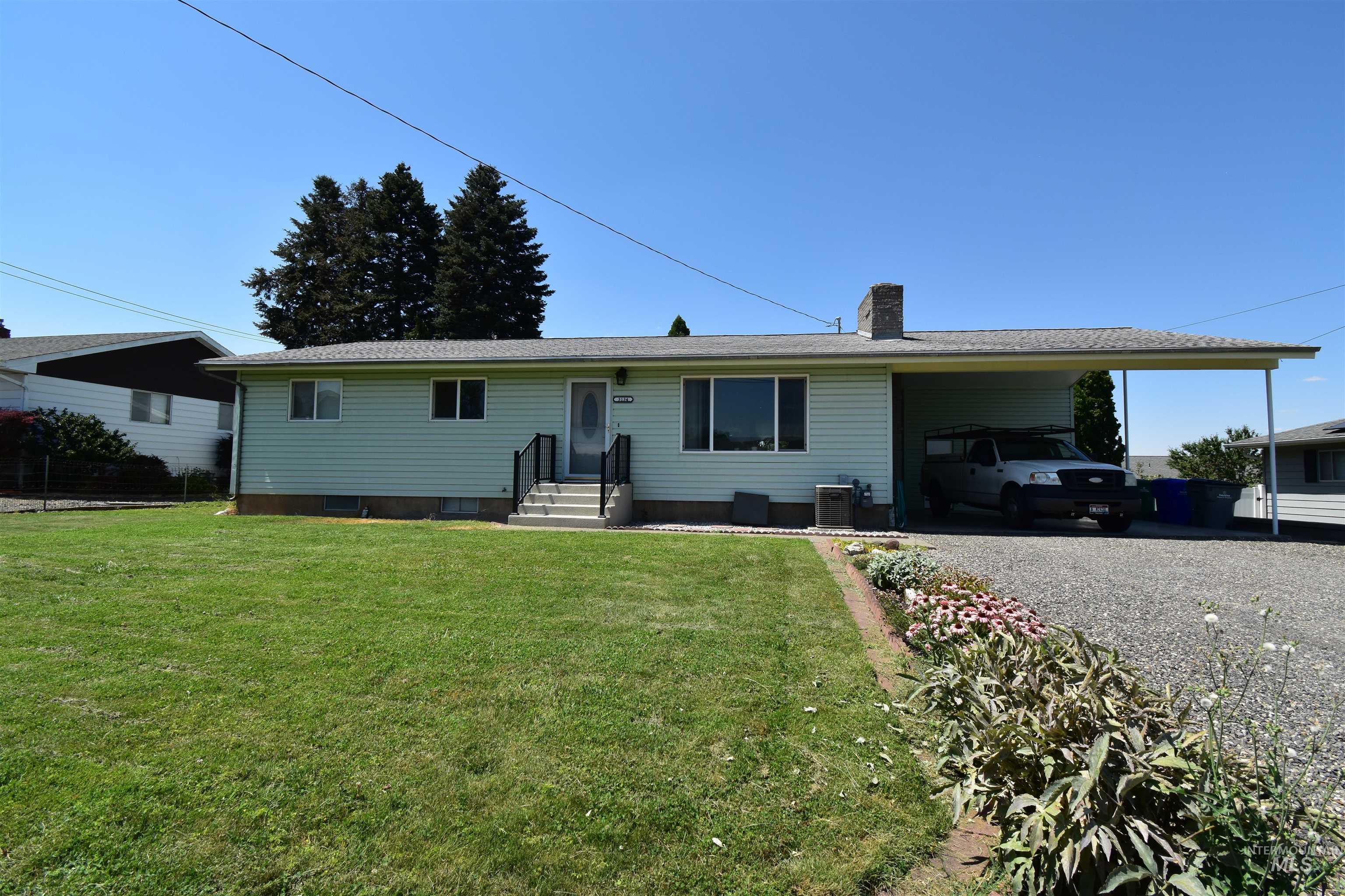 3134 4th Street D Property Photo