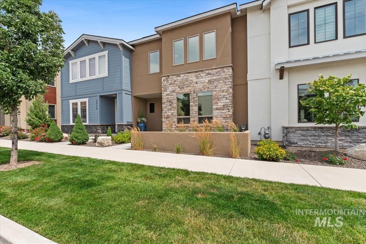 3034 S Honeycomb Way Property Photo 1