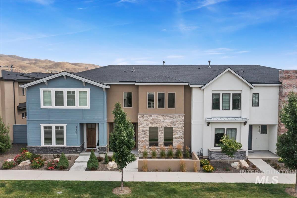 3034 S Honeycomb Way Property Photo 2