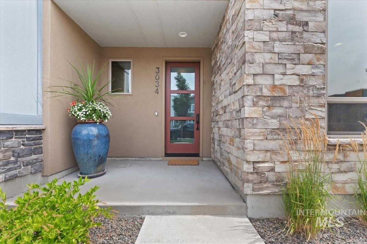 3034 S Honeycomb Way Property Photo 3