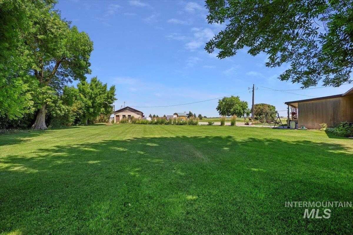 702 W 400 N Property Photo 35