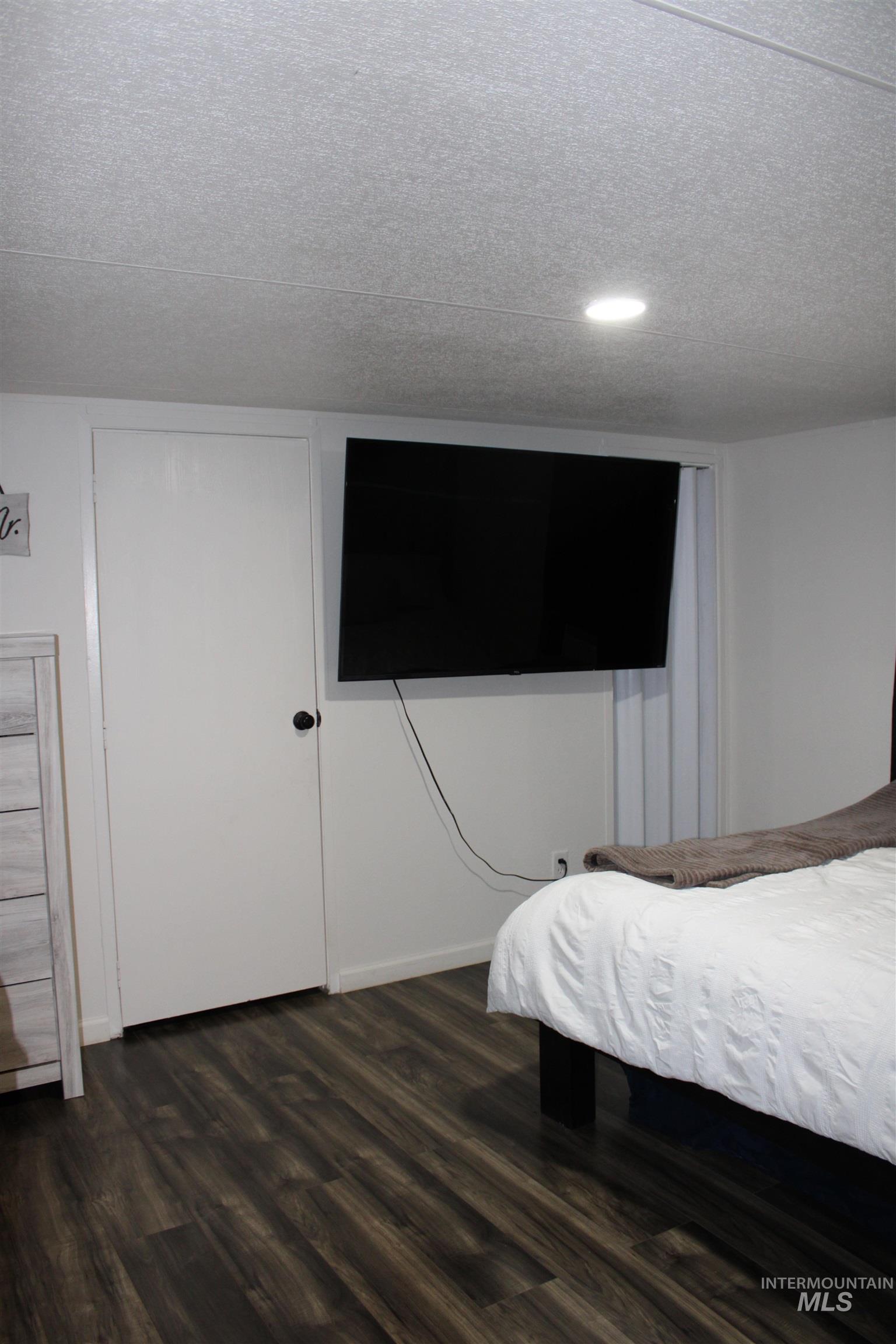 1015 N Fir St #89 Property Photo 16