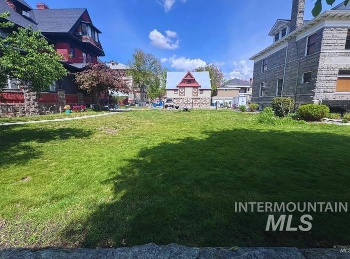 132 W Main Street Property Photo 1