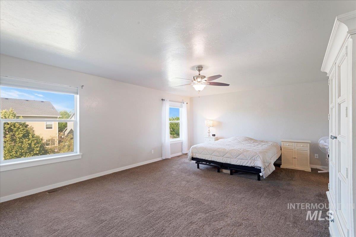 401 E Joshua Tree Dr Property Photo 13