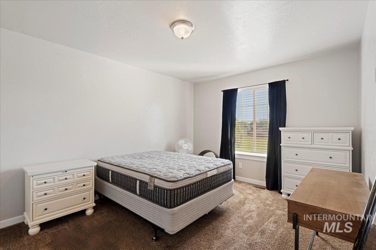 401 E Joshua Tree Dr Property Photo 15