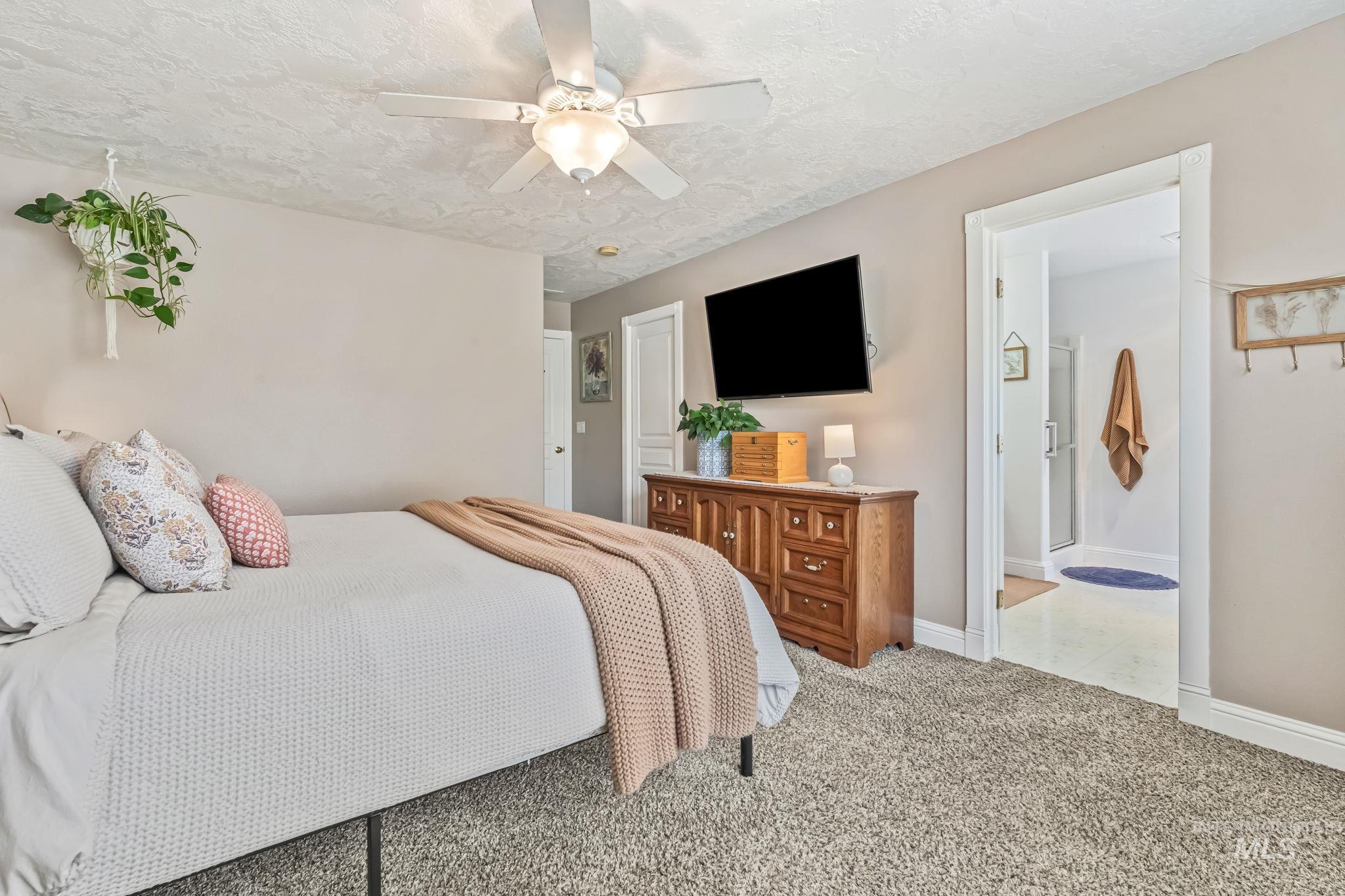 2512 S Sienna Drive Property Photo 12