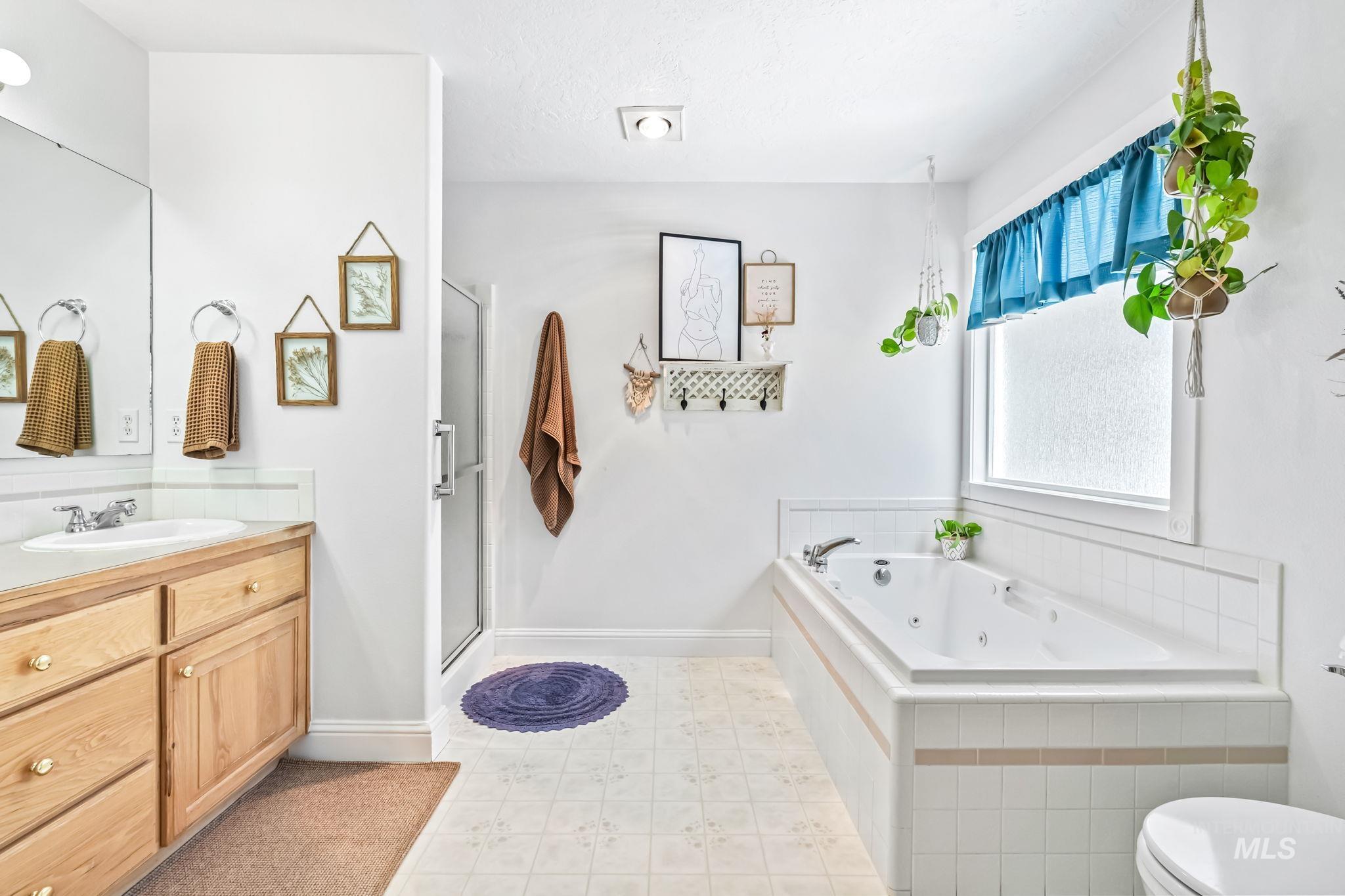 2512 S Sienna Drive Property Photo 14