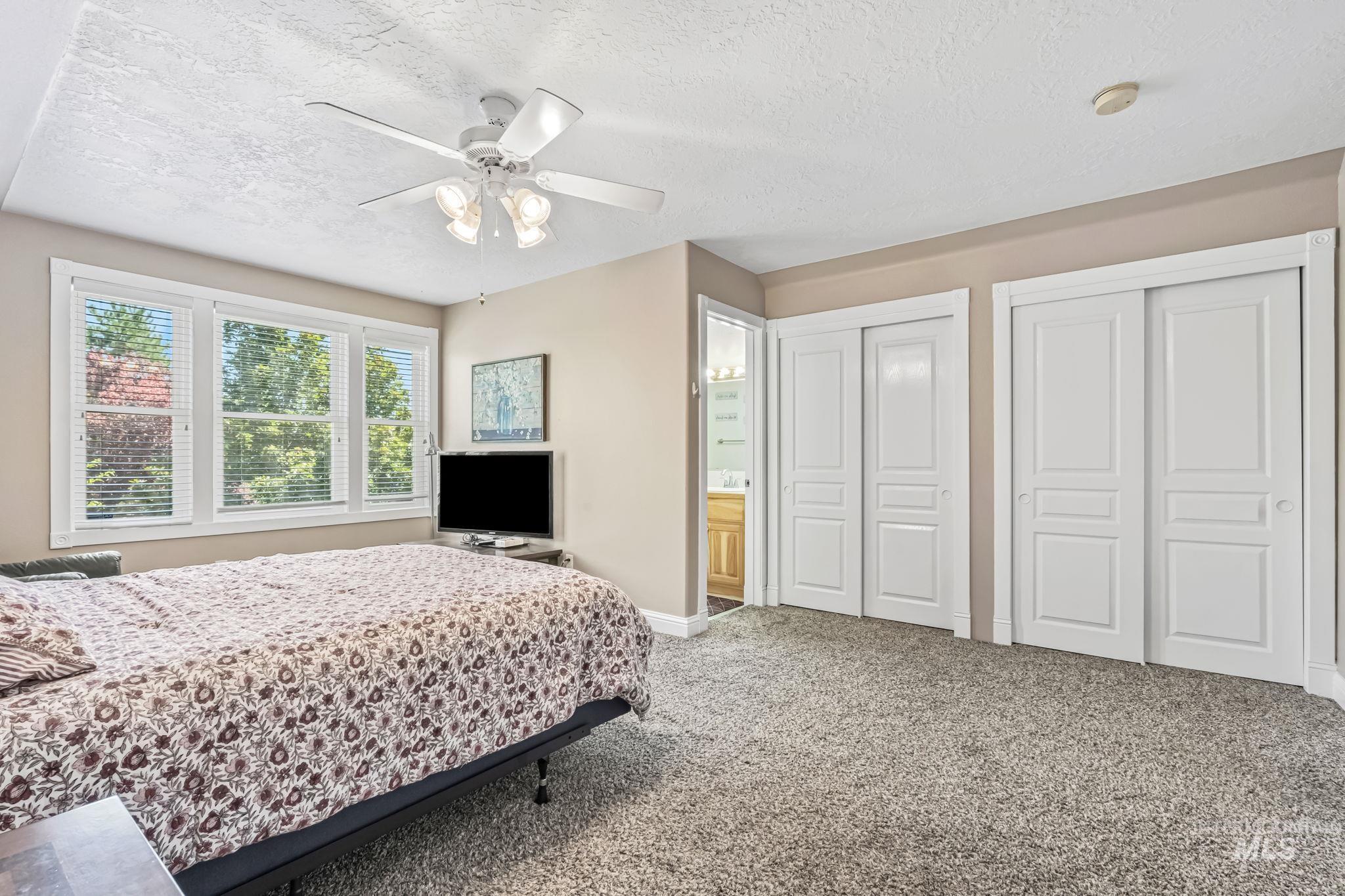 2512 S Sienna Drive Property Photo 16