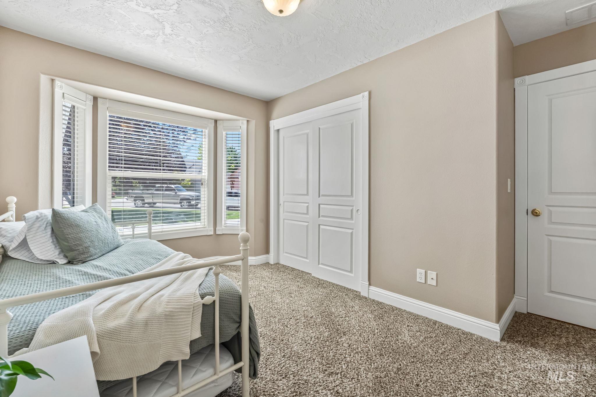 2512 S Sienna Drive Property Photo 20