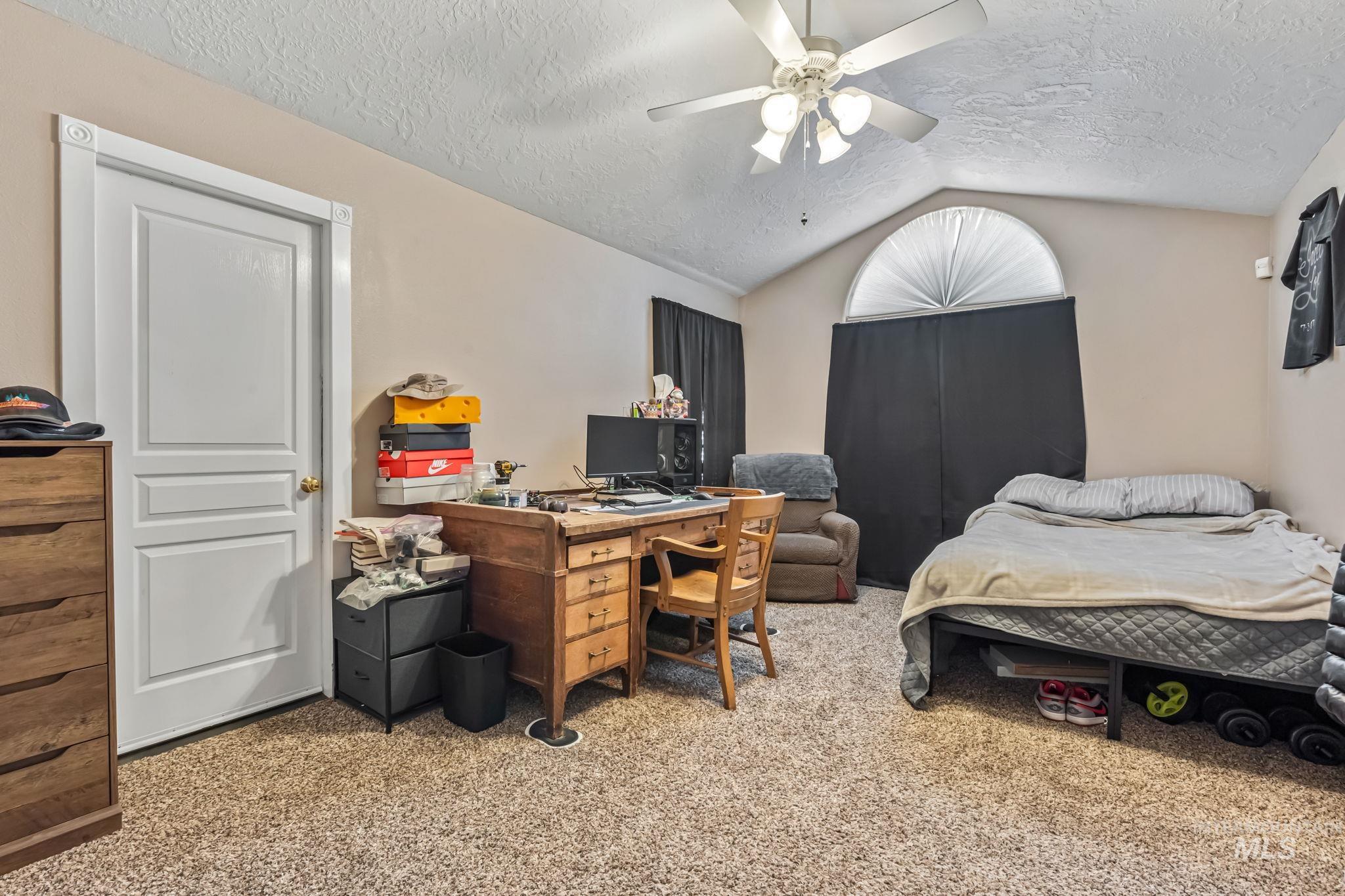 2512 S Sienna Drive Property Photo 21