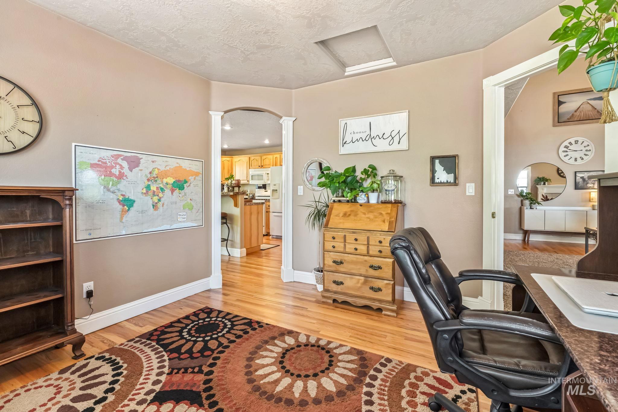 2512 S Sienna Drive Property Photo 24