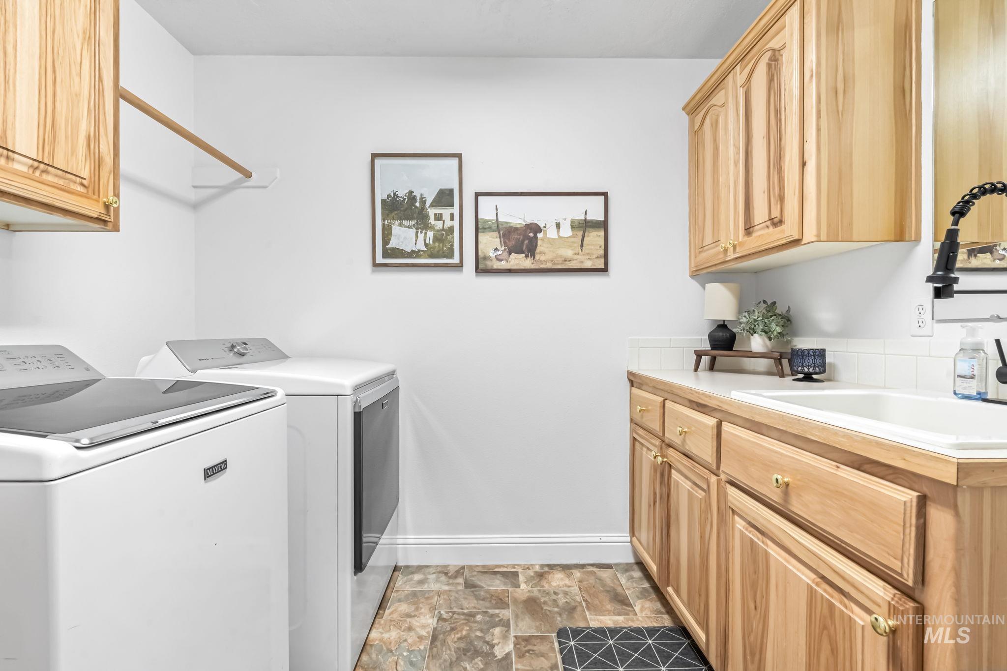 2512 S Sienna Drive Property Photo 33