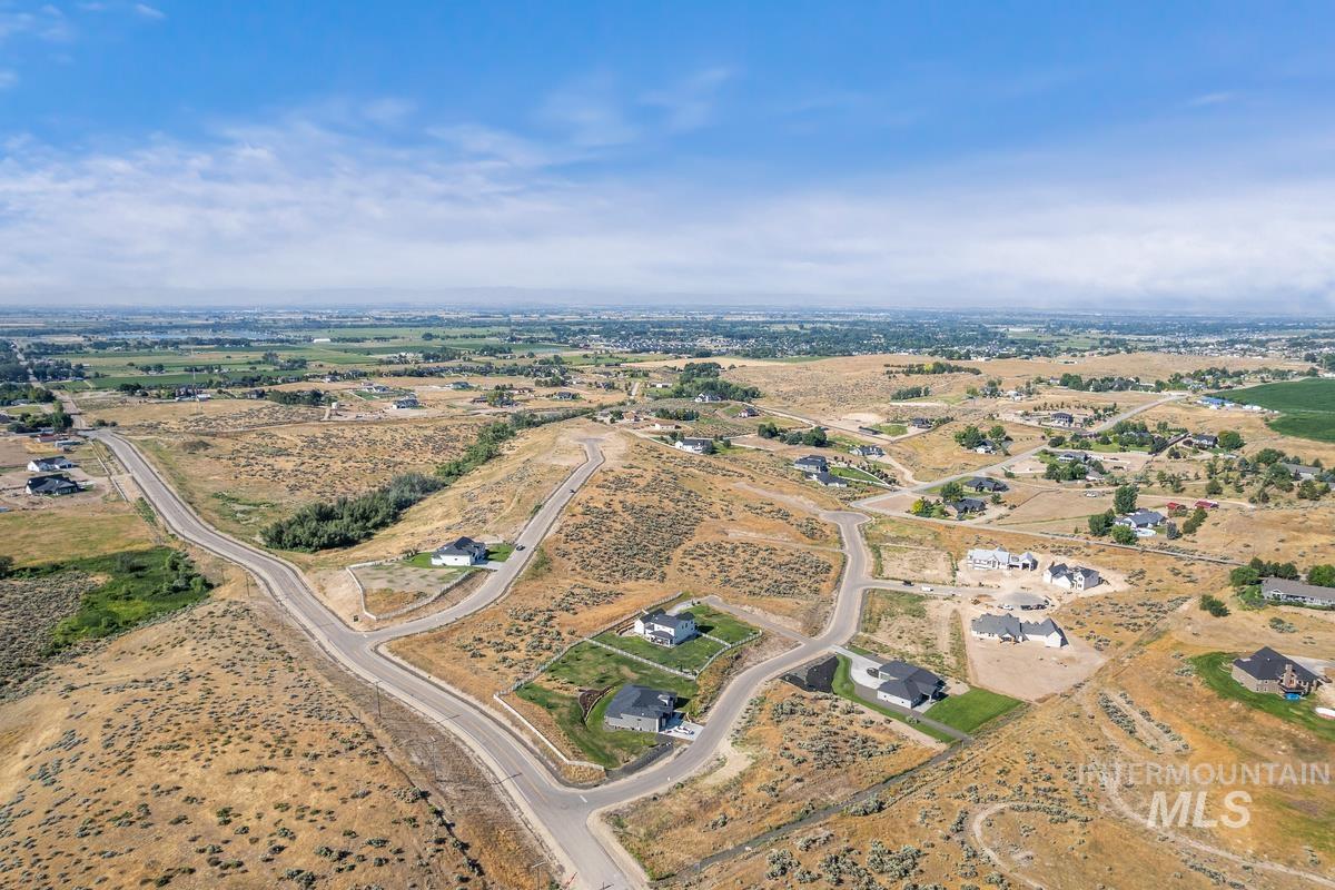 7240 Sidewater Road Property Photo 1