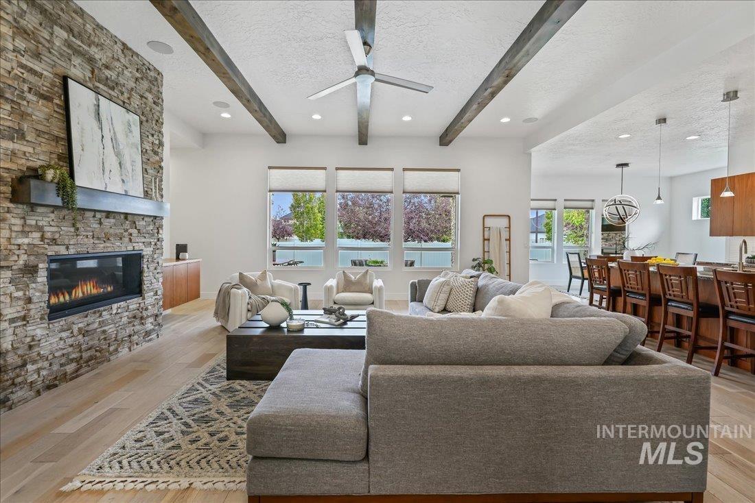 4246 W Maggio Property Photo 11