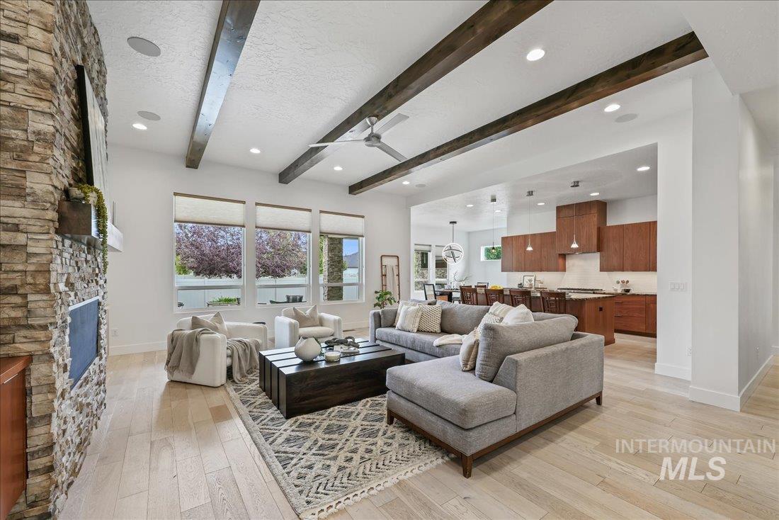 4246 W Maggio Property Photo 12