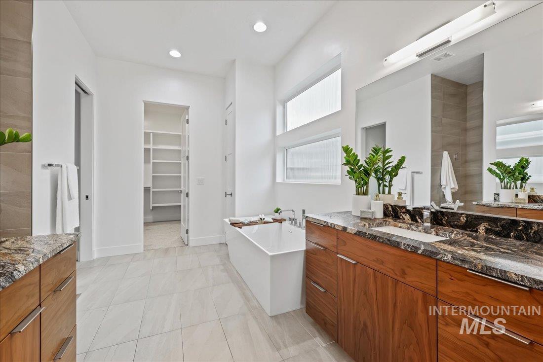 4246 W Maggio Property Photo 30