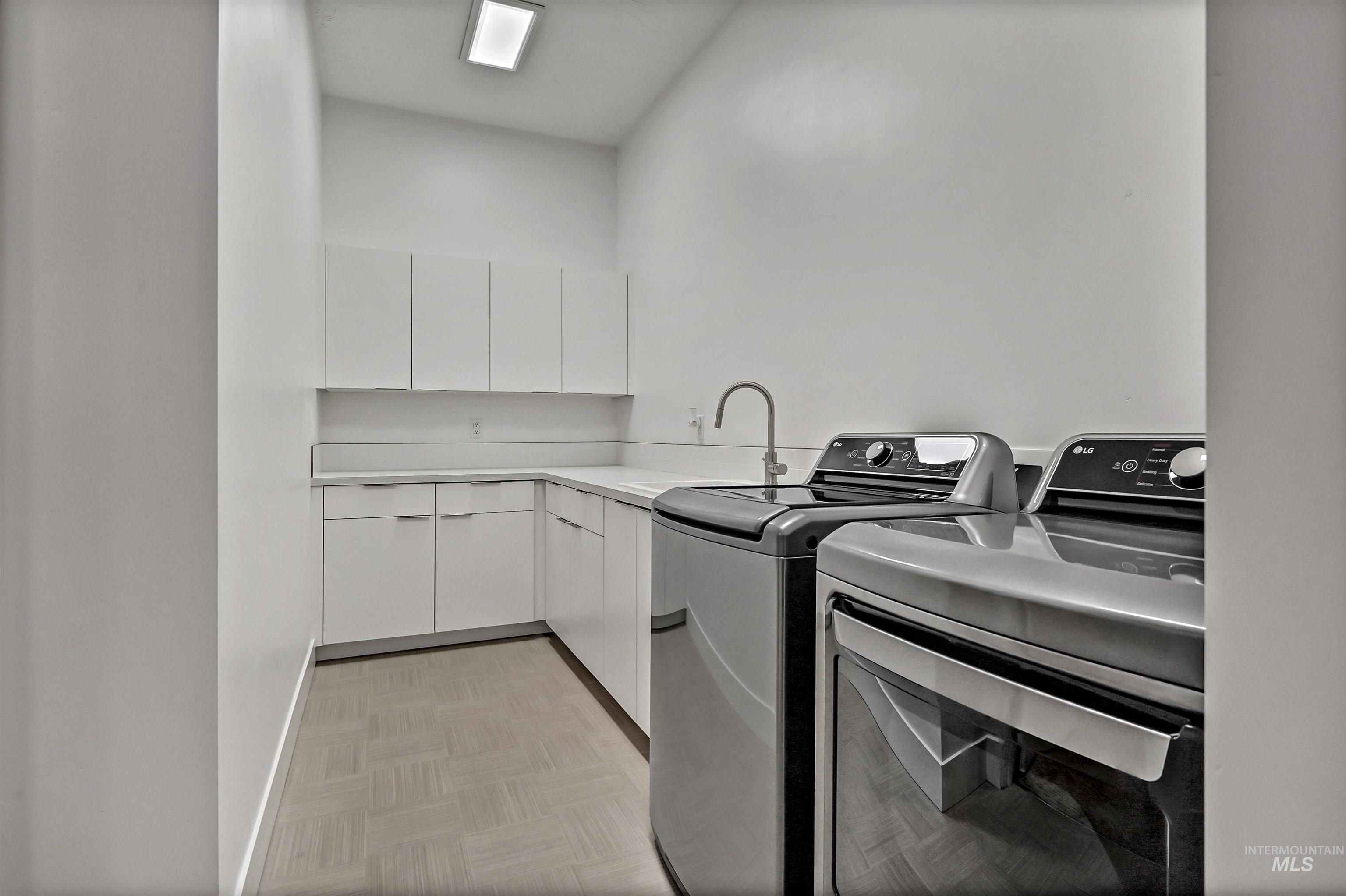 4246 W Maggio Property Photo 38