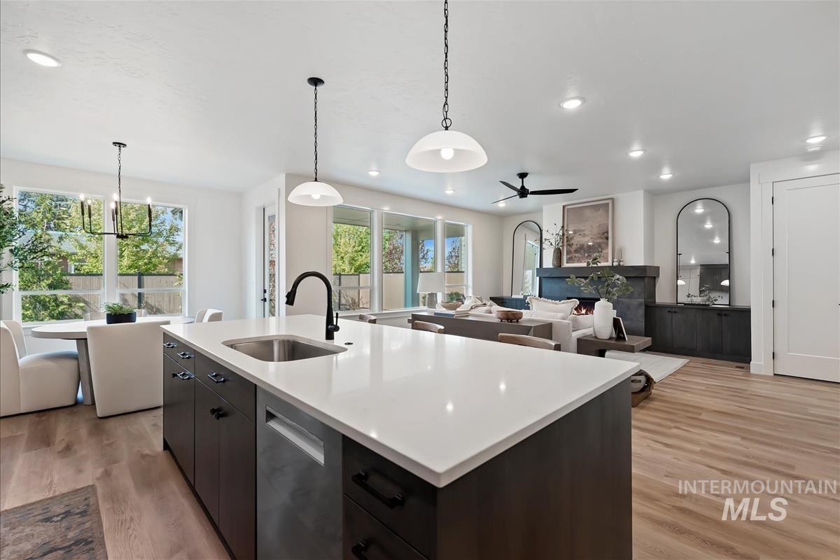 6594 W Los Flores Dr Property Photo 15