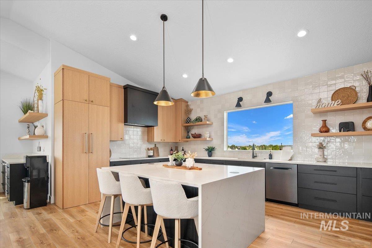 8365 Rustin Road Property Photo 8