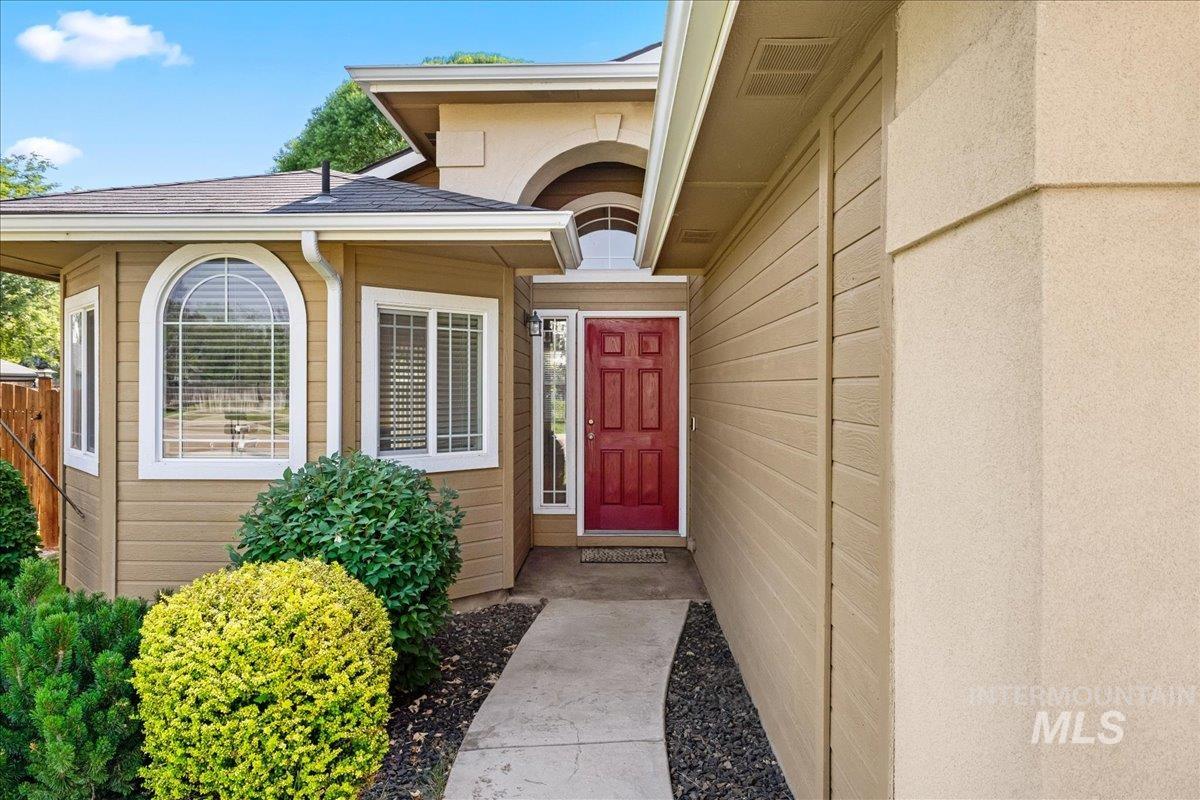 664 Harpy Avenue Property Photo 1