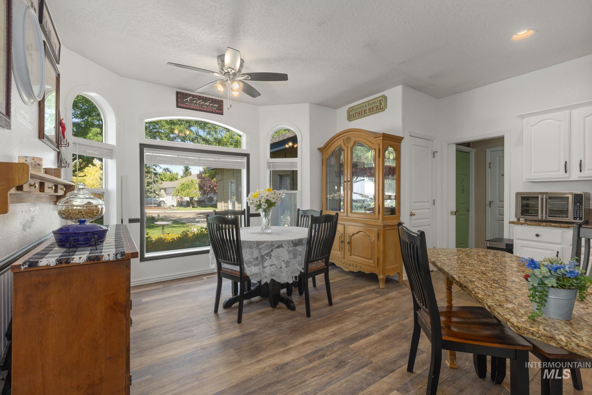 421 Morning Sun Dr Property Photo 8