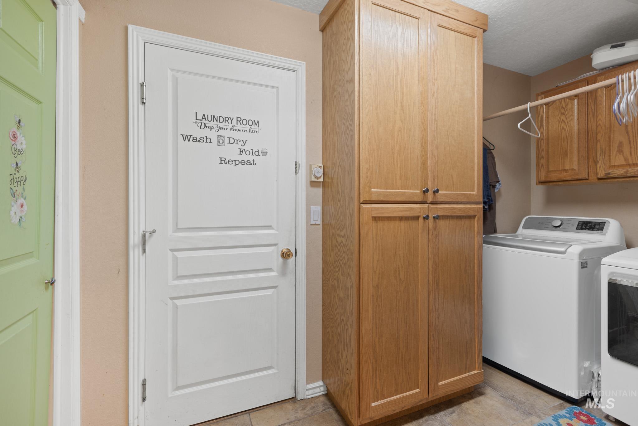 421 Morning Sun Dr Property Photo 18