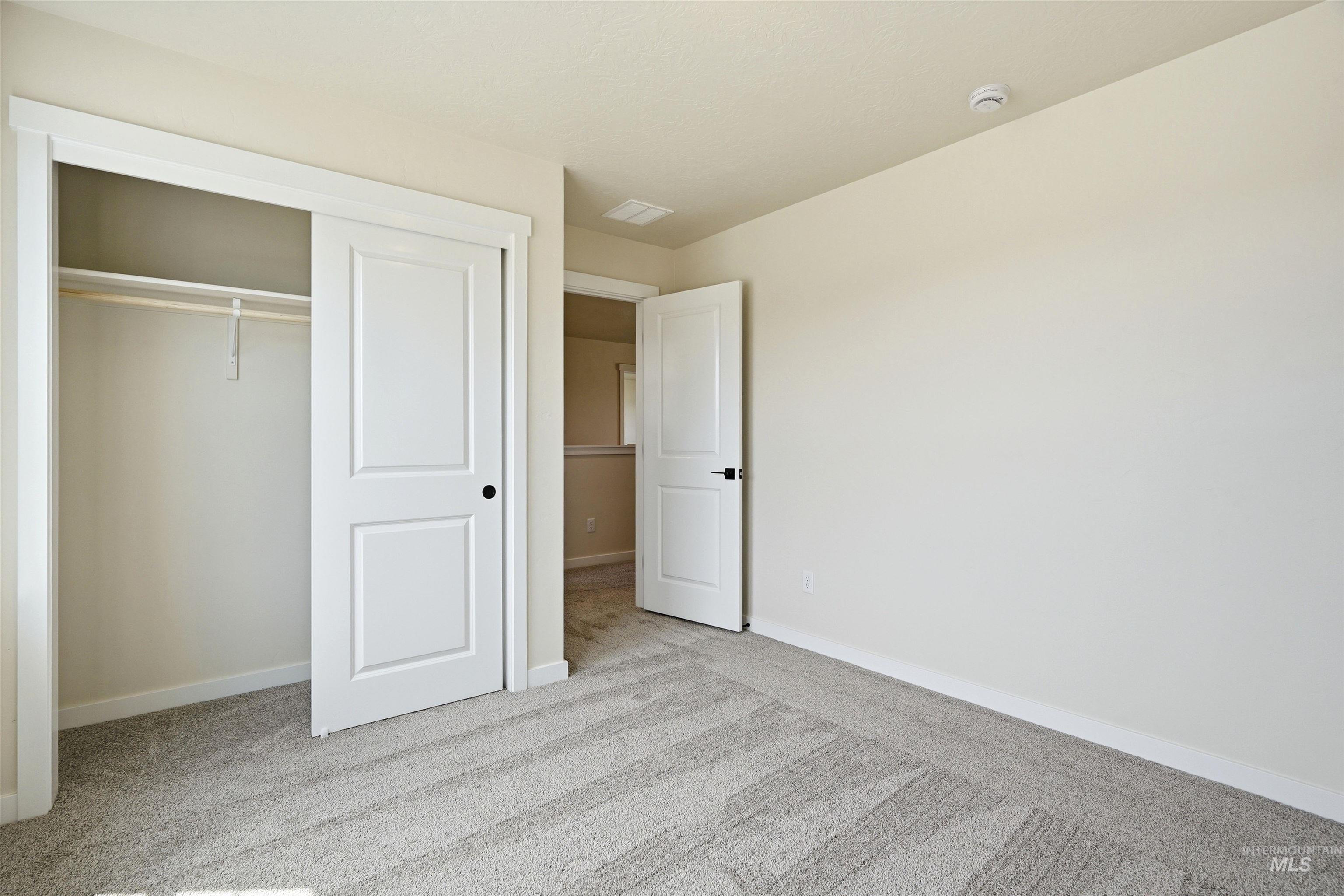 1585 Sw Silverstone Ave Property Photo 30