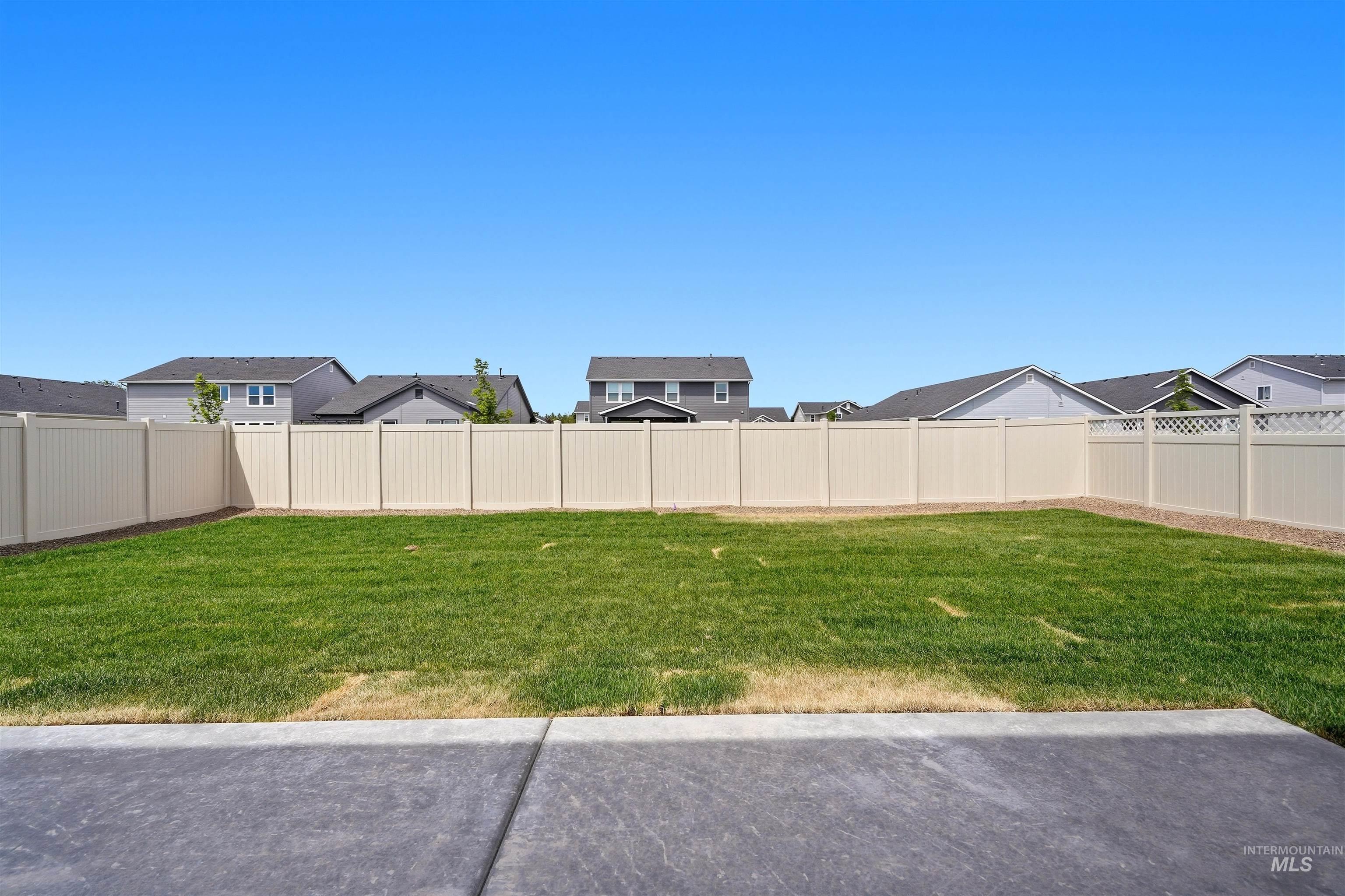 1585 Sw Silverstone Ave Property Photo 36