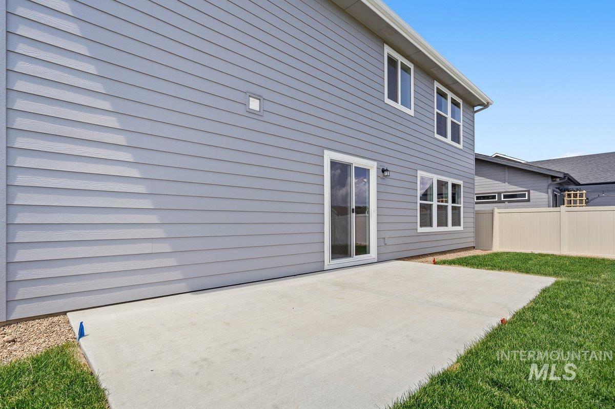 1590 Witt St Property Photo 41