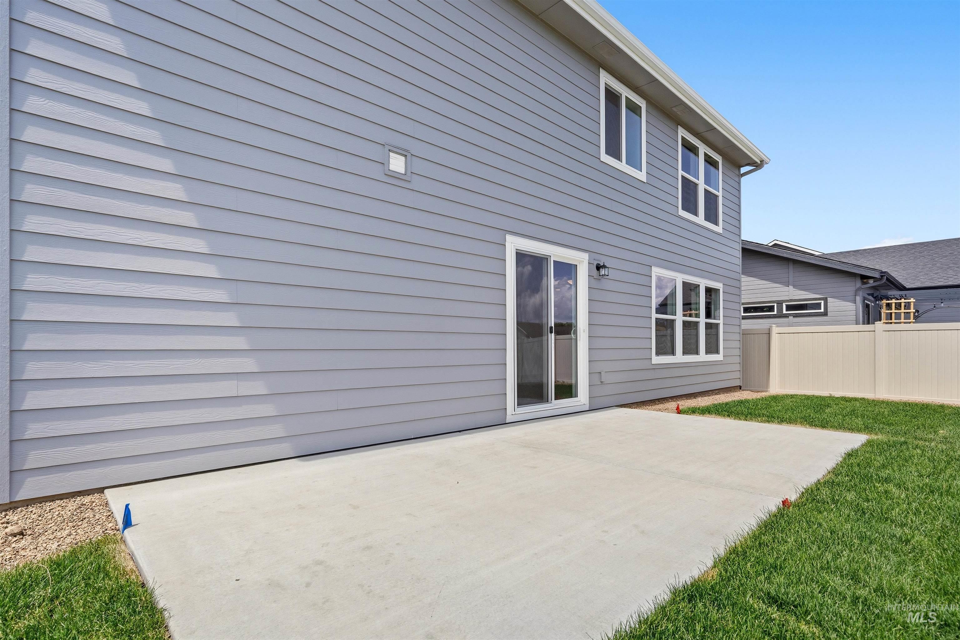 1590 Witt St Property Photo 42