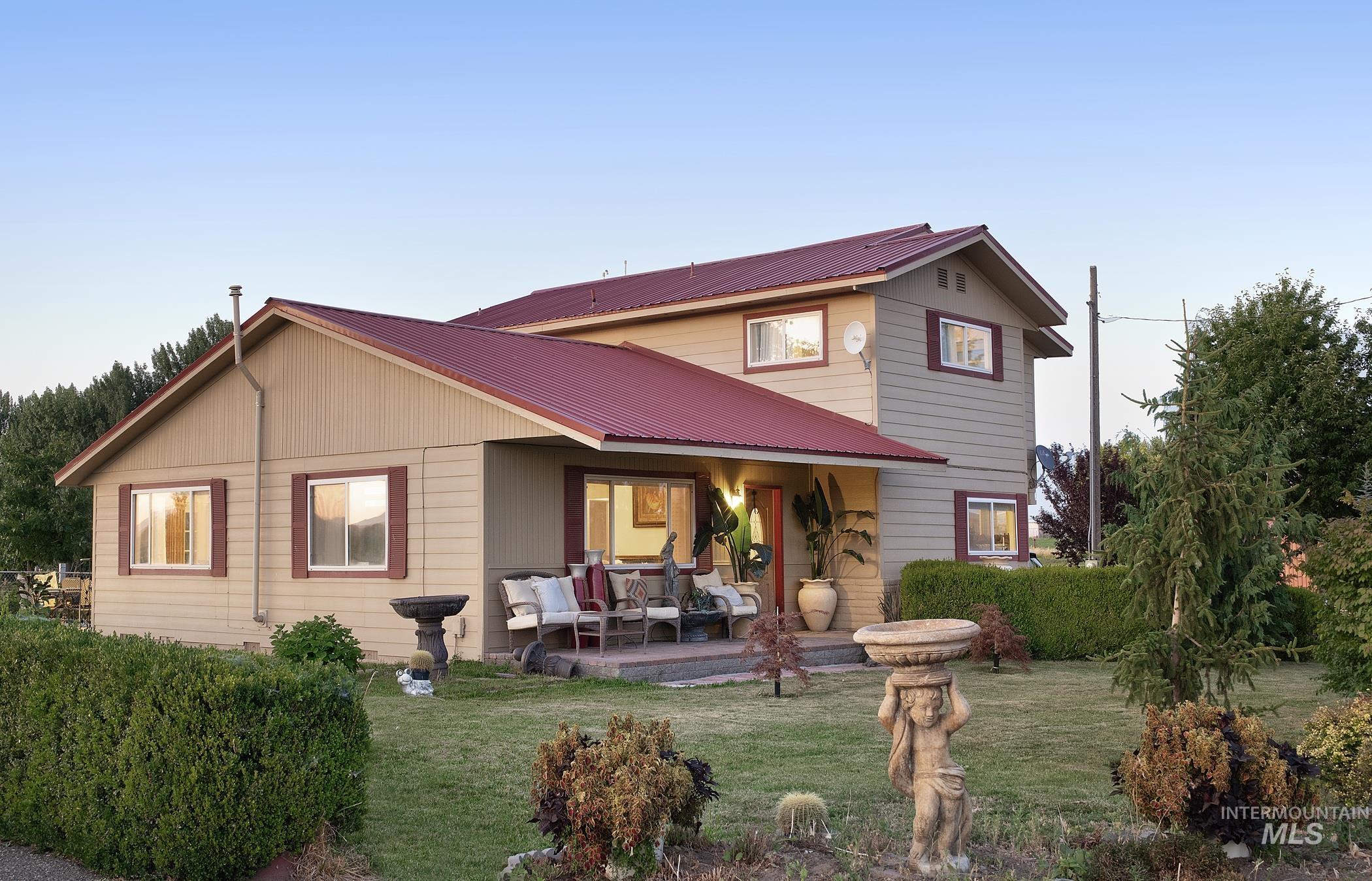 272 Evergreen Road Property Photo 1