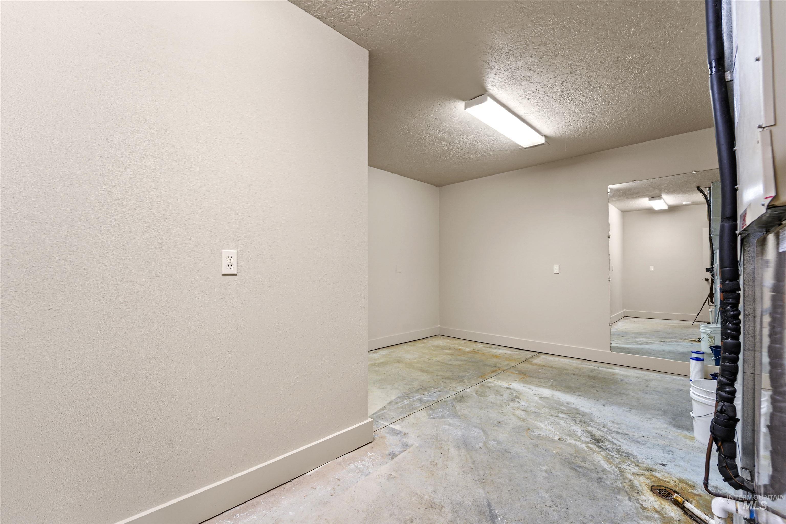 50 Highland Road Property Photo 33