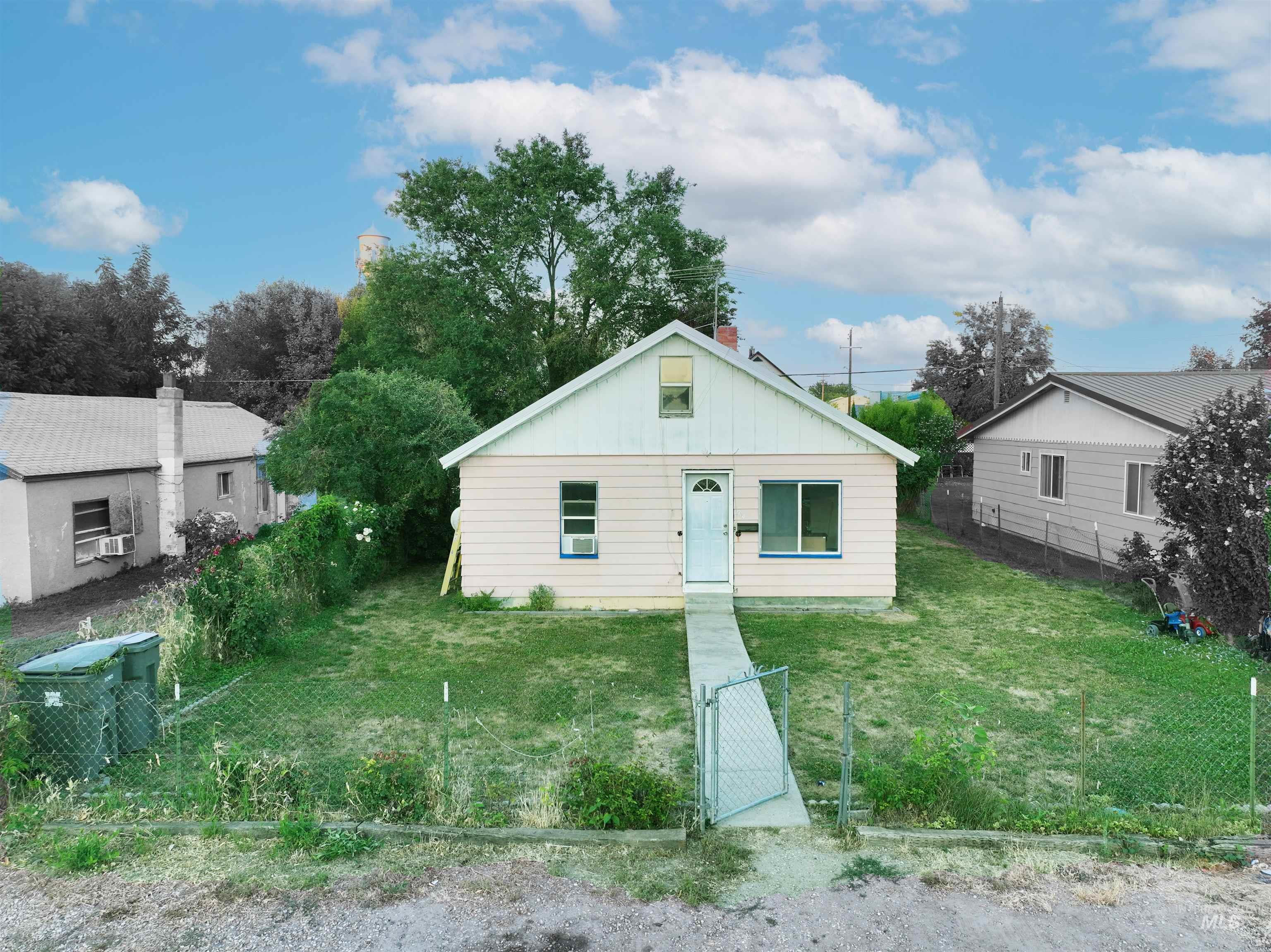 204 6th St