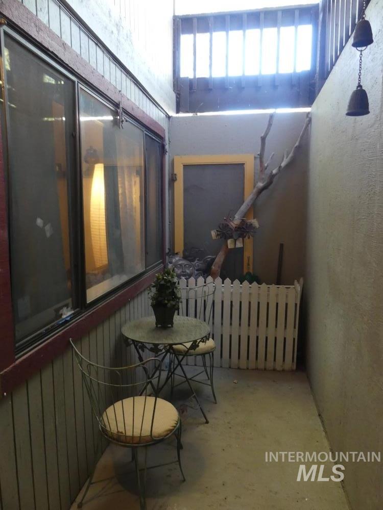 300 Mcbride Property Photo 22