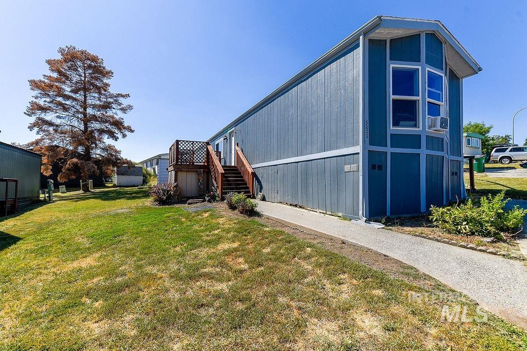 609 N Almon St Property Photo 1