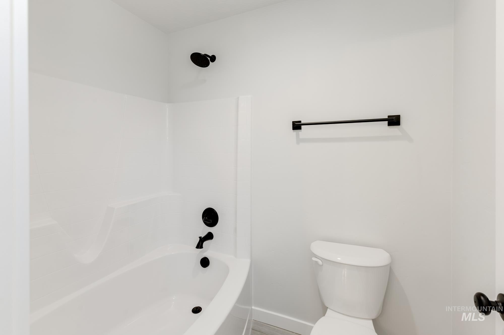 2355 N Carly Ave Property Photo 18