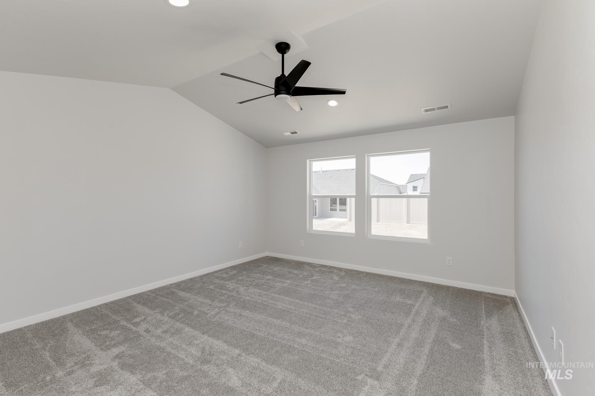 2355 N Carly Ave Property Photo 21