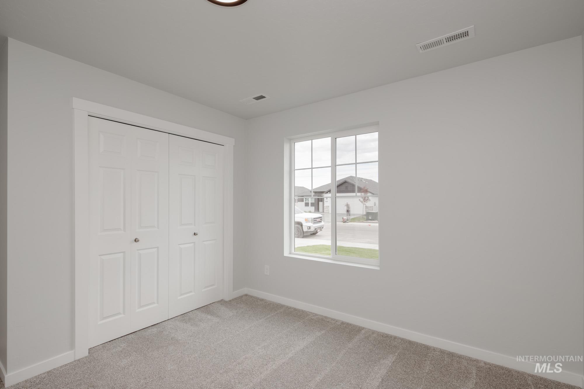 19403 Schooner Ave Property Photo 13