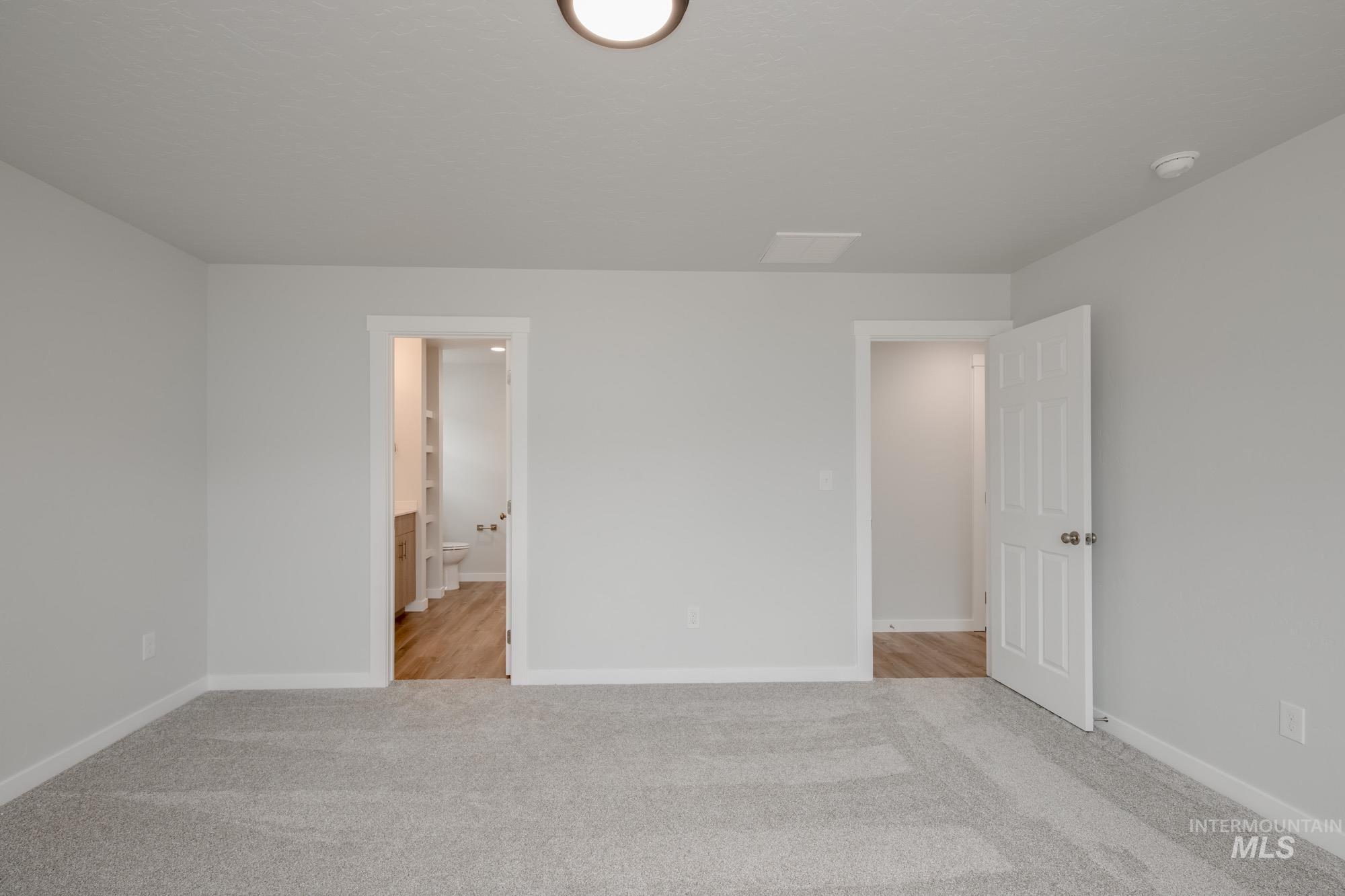 19403 Schooner Ave Property Photo 19