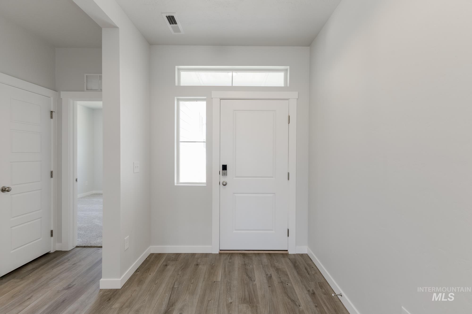 1003 E Perjue Basin Dr Property Photo 3