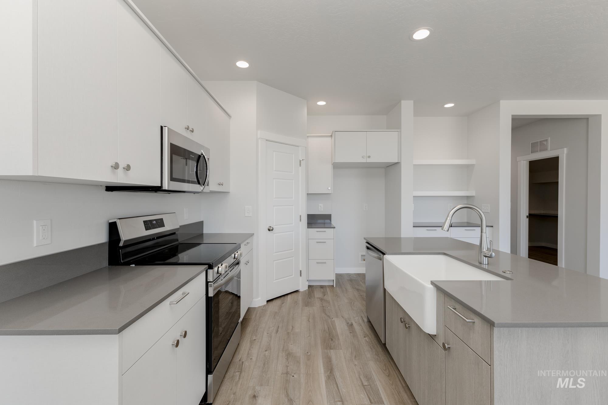 1003 E Perjue Basin Dr Property Photo 10