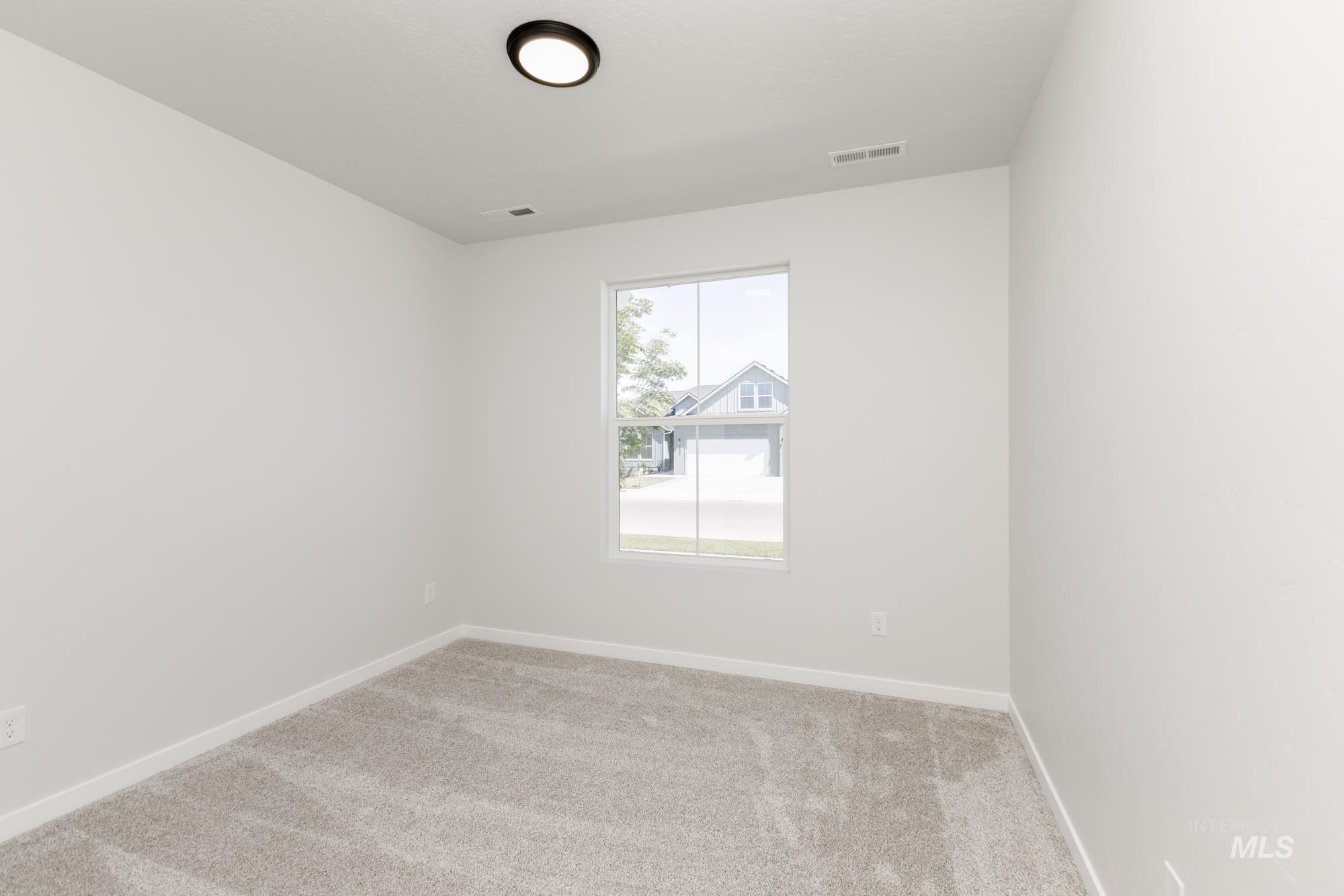 1003 E Perjue Basin Dr Property Photo 12