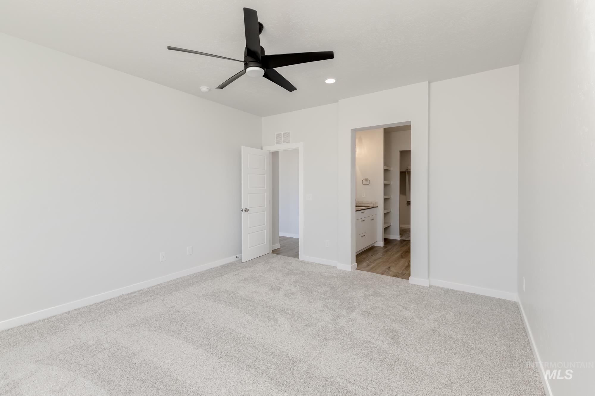 1003 E Perjue Basin Dr Property Photo 17