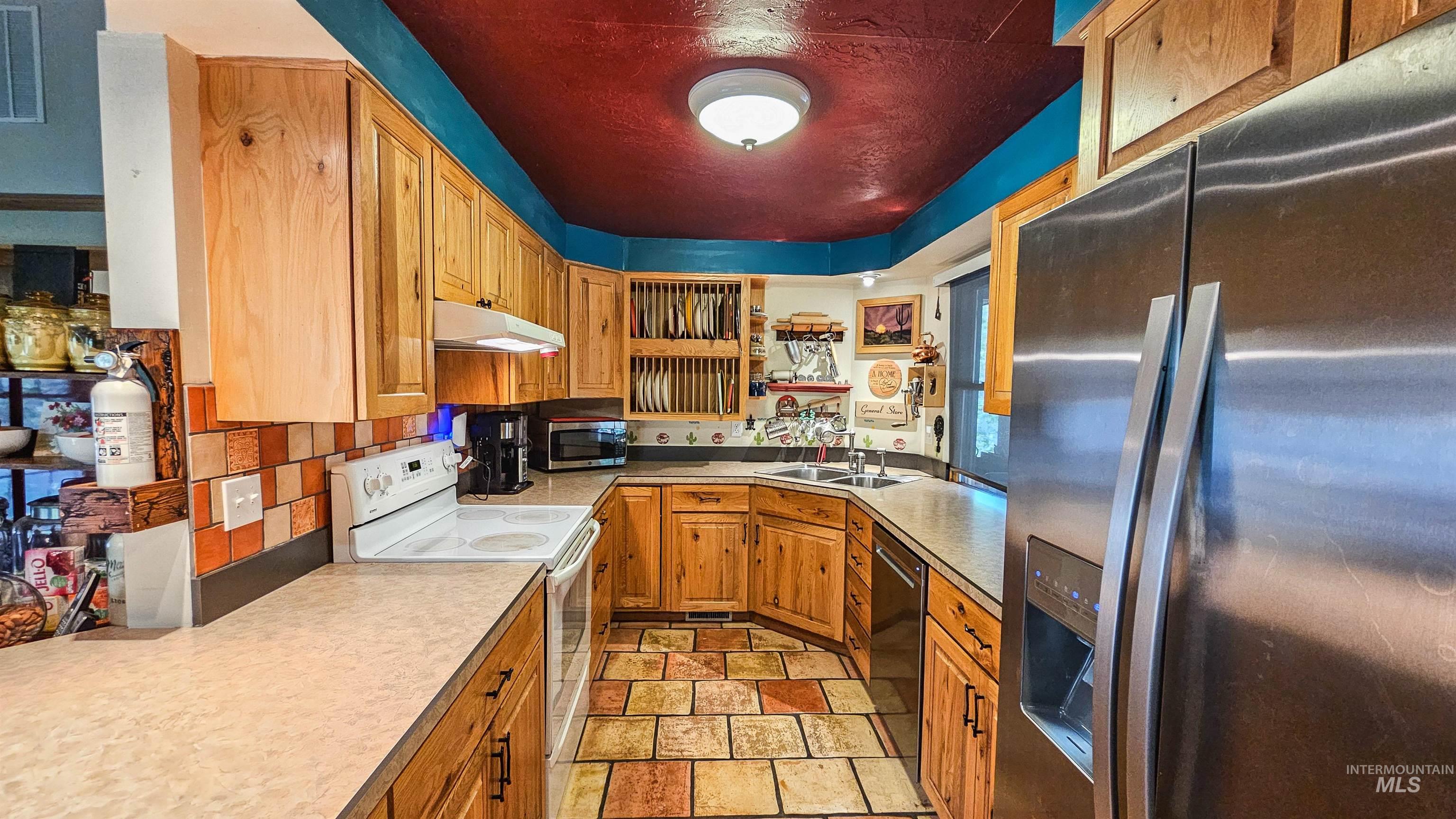 3382 Hwy 21 Property Photo 10