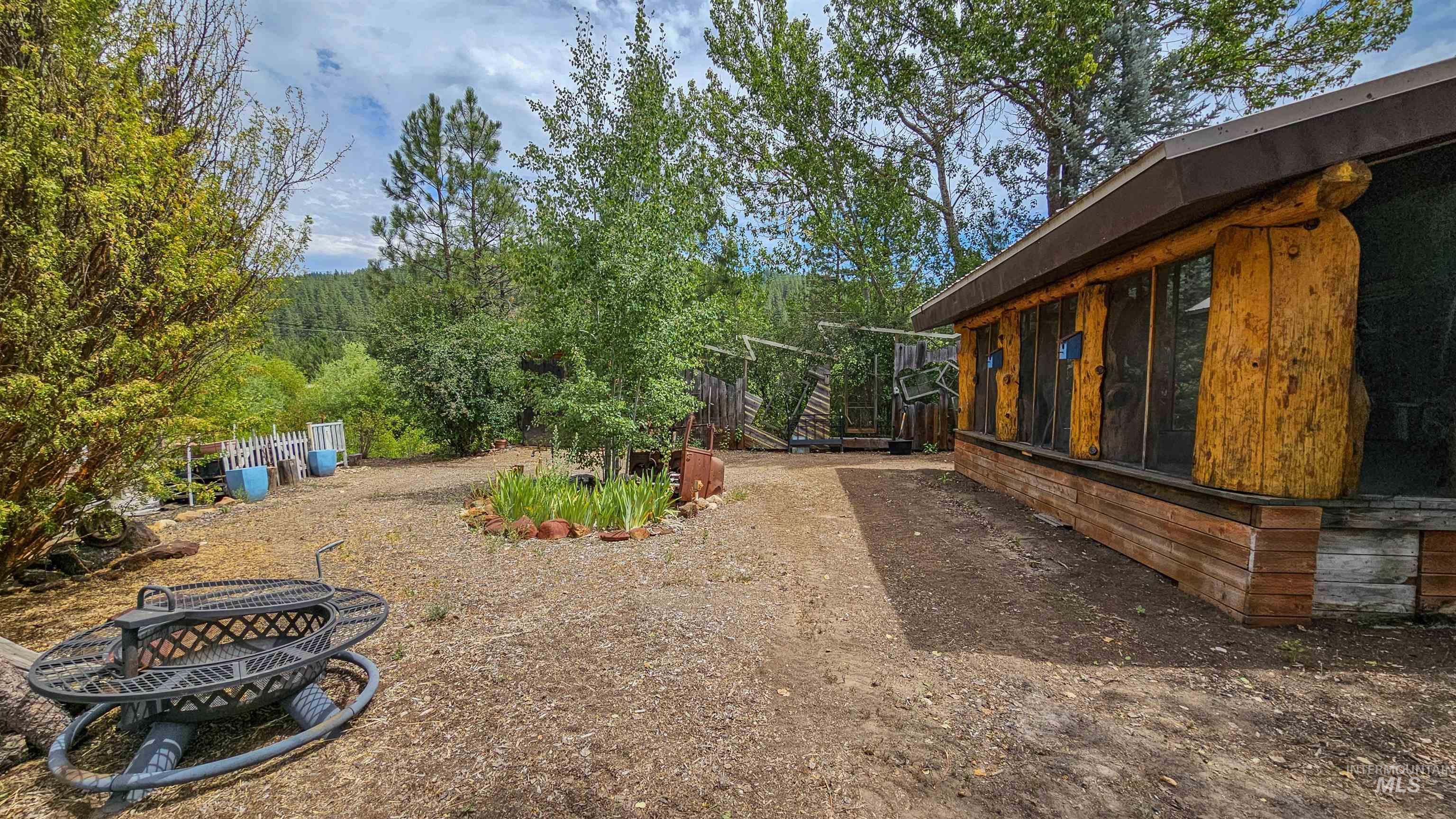 3382 Hwy 21 Property Photo 32
